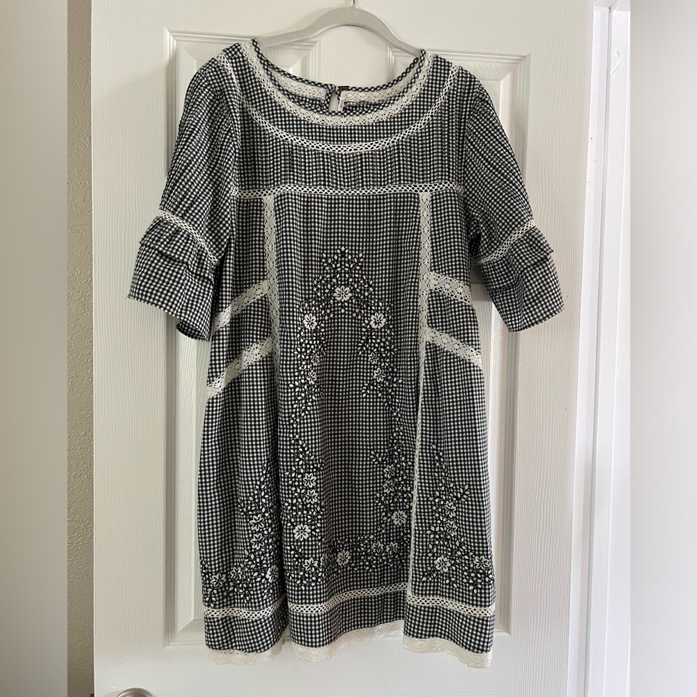Free People Black and White Embroidered Babydoll Dress in Large